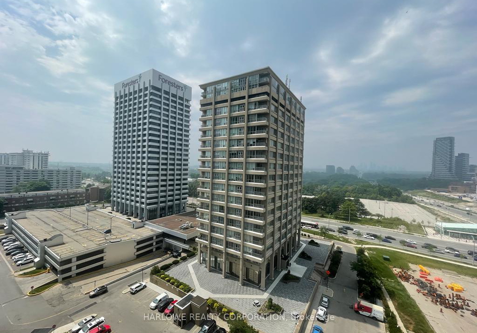 6-sonic-way-east-york-ontario-c13468954