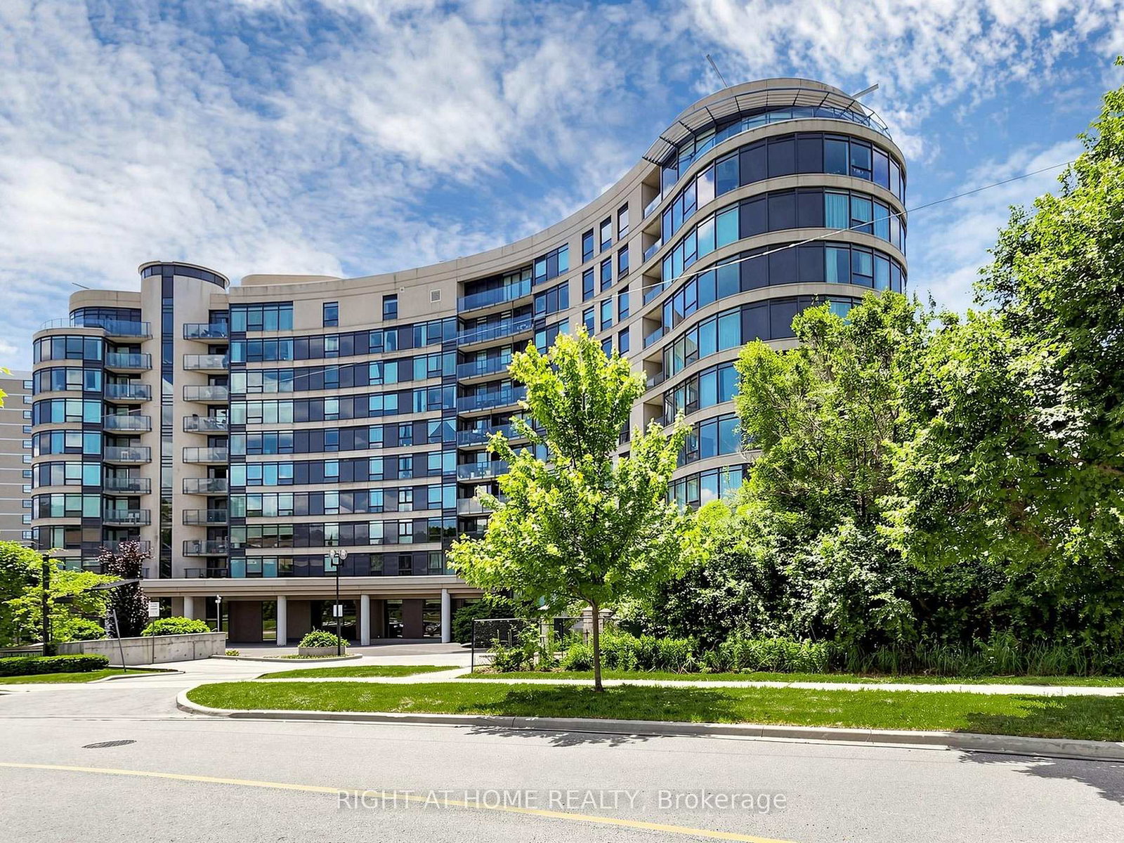18-valley-woods-road-north-york-ontario-c13468970