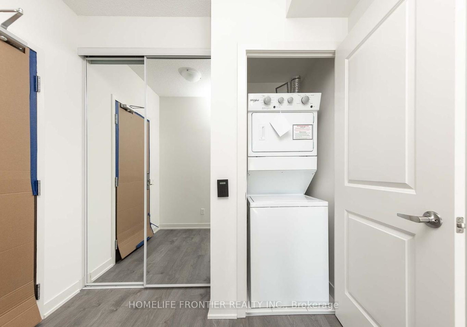 4955-yonge-street-north-york-ontario-c13469116