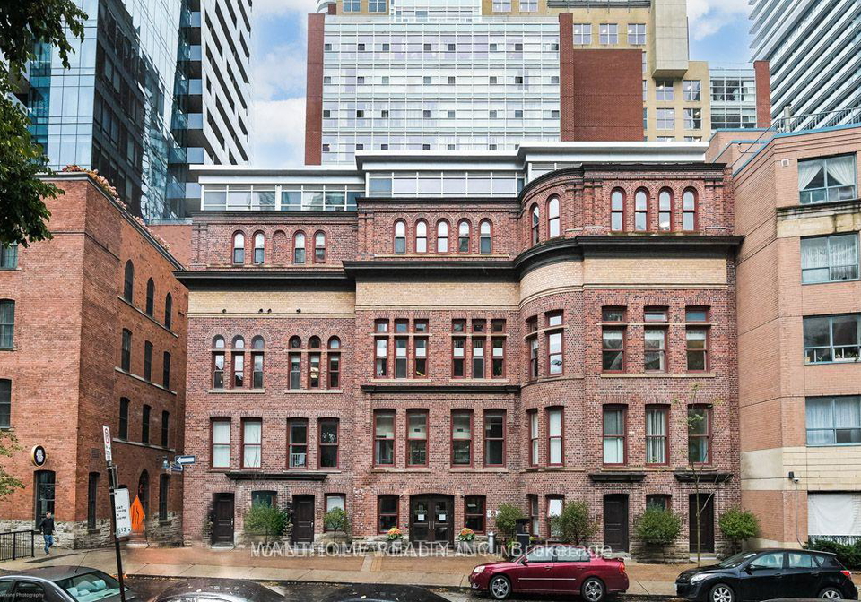 11-st-joseph-street-toronto-ontario-c13469128