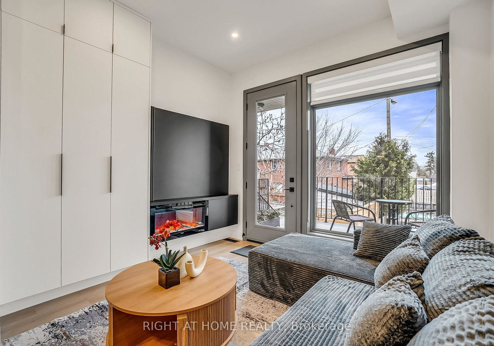 1169-davenport-road-toronto-ontario-c13469222