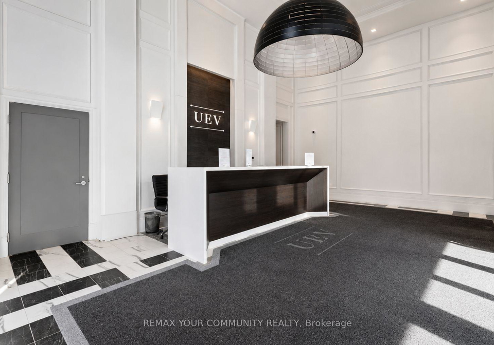 33-frederick-todd-way-east-york-ontario-c13469264