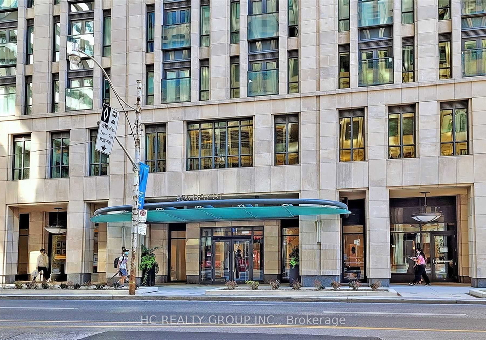 955-bay-street-w-toronto-ontario-c13469508