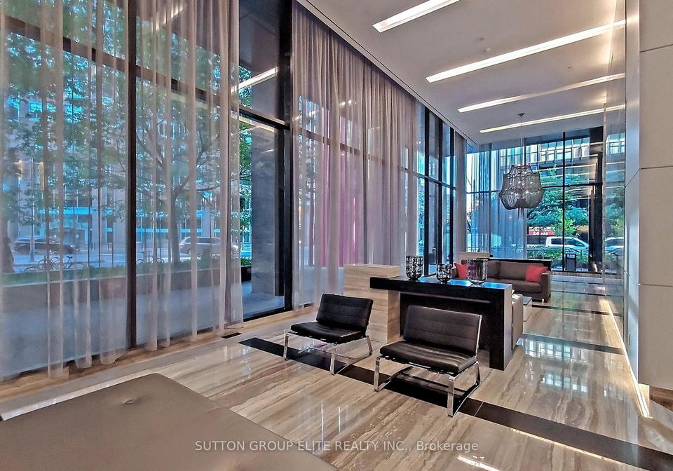 110-charles-street-e-toronto-ontario-c13469586