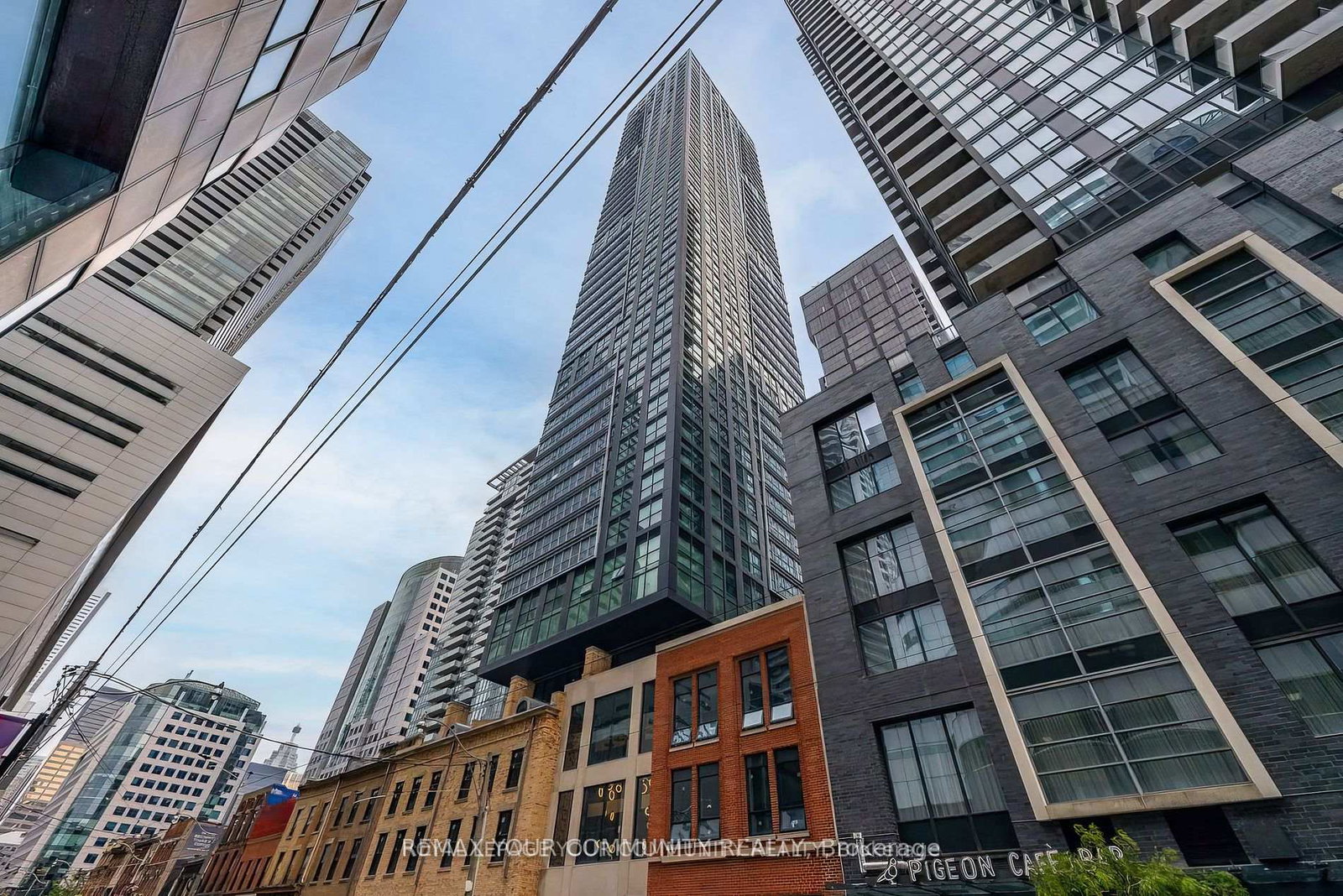 327-king-street-w-toronto-ontario-c13469856