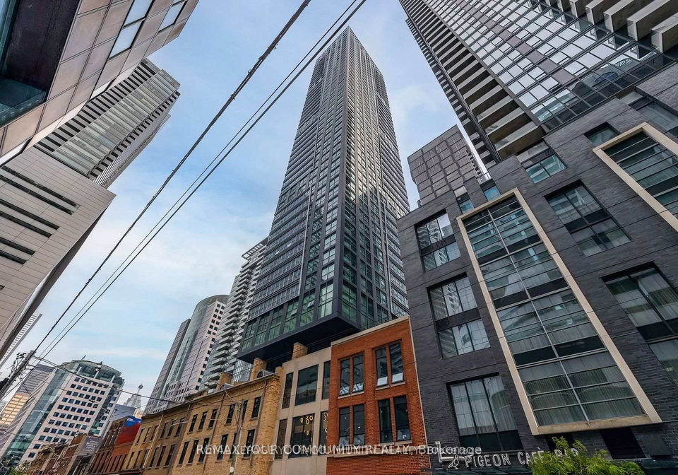 327-king-street-w-toronto-ontario-c13469856