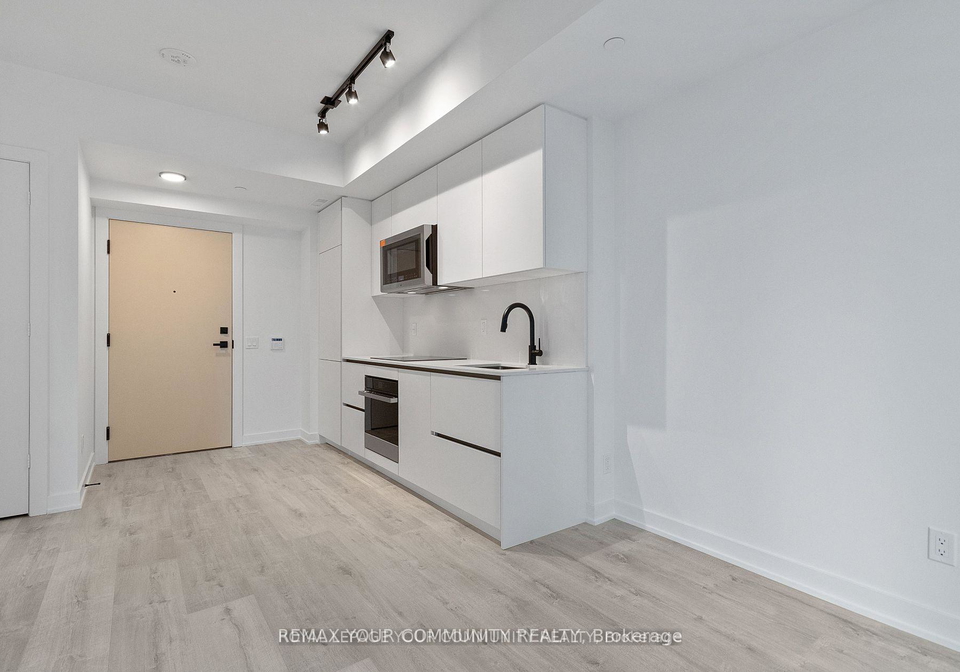 327-king-street-w-toronto-ontario-c13469856