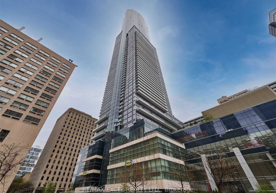 386-yonge-street-toronto-ontario-c13469932