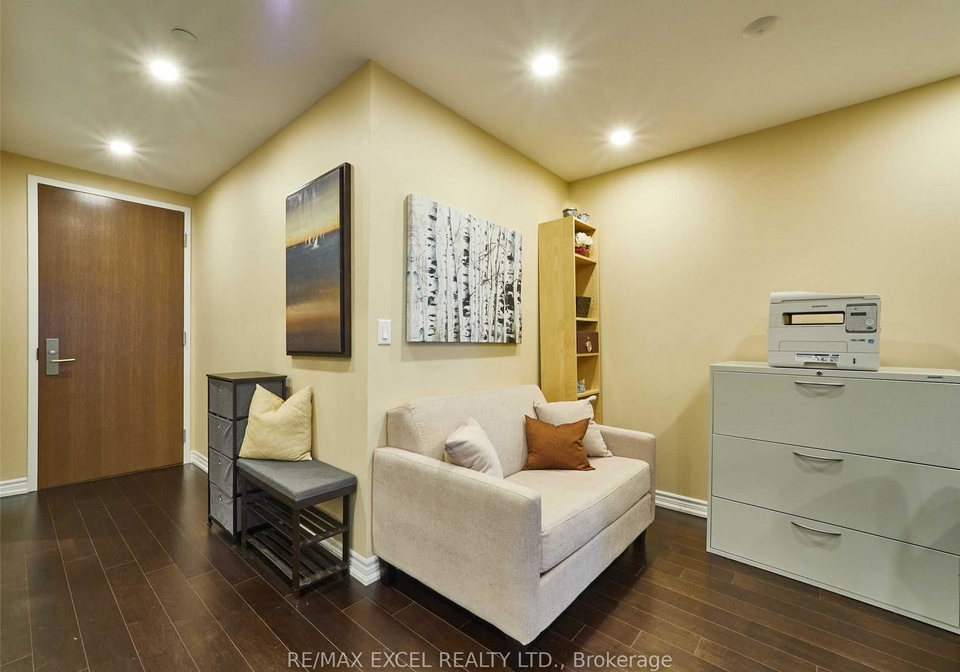 386-yonge-street-toronto-ontario-c13469932