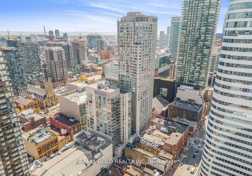 200-victoria-street-toronto-ontario-c13470098