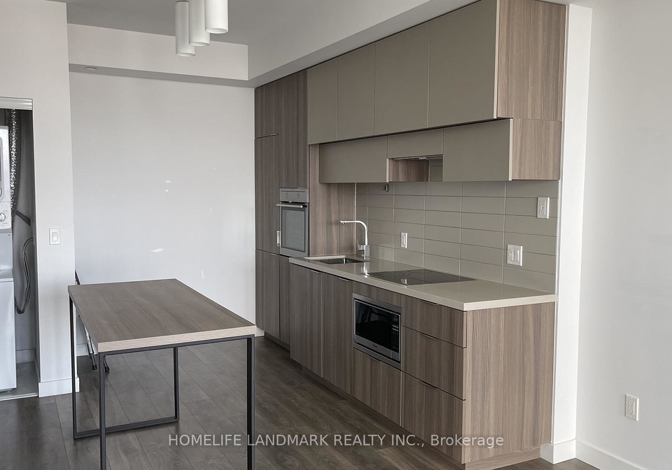 8-eglinton-avenue-e-toronto-ontario-c13470426
