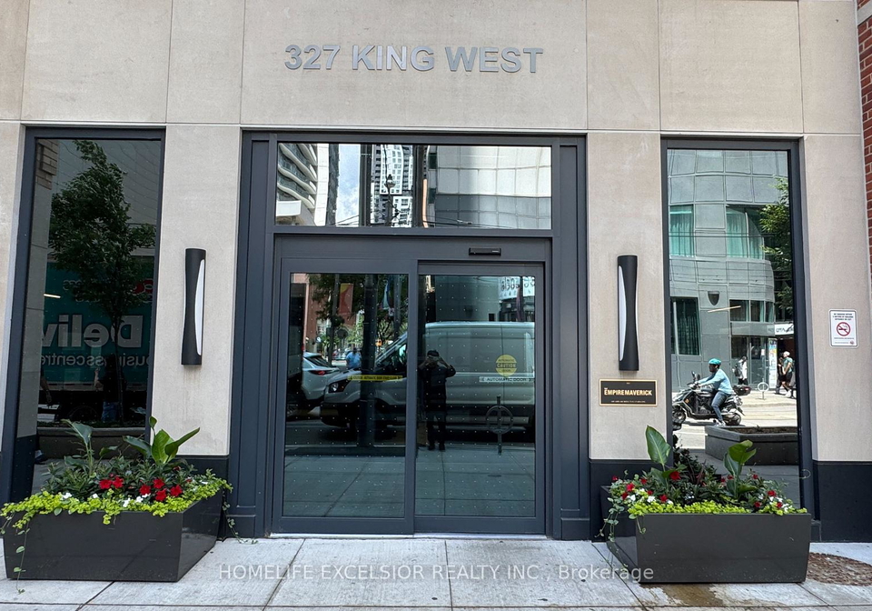 327-king-street-w-toronto-ontario-c13470428