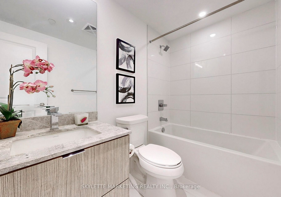 395-bloor-street-e-toronto-ontario-c13470430