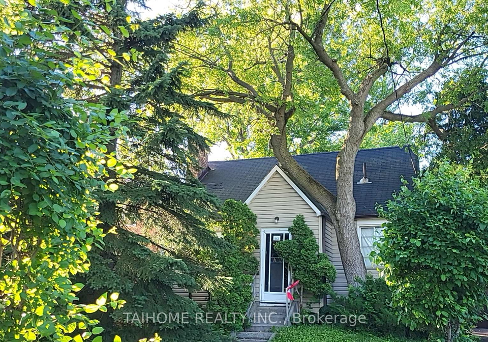 462-ellerslie-avenue-toronto-ontario-c13470496