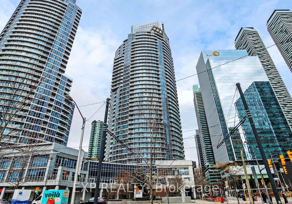 8-york-street-toronto-ontario-c13470510