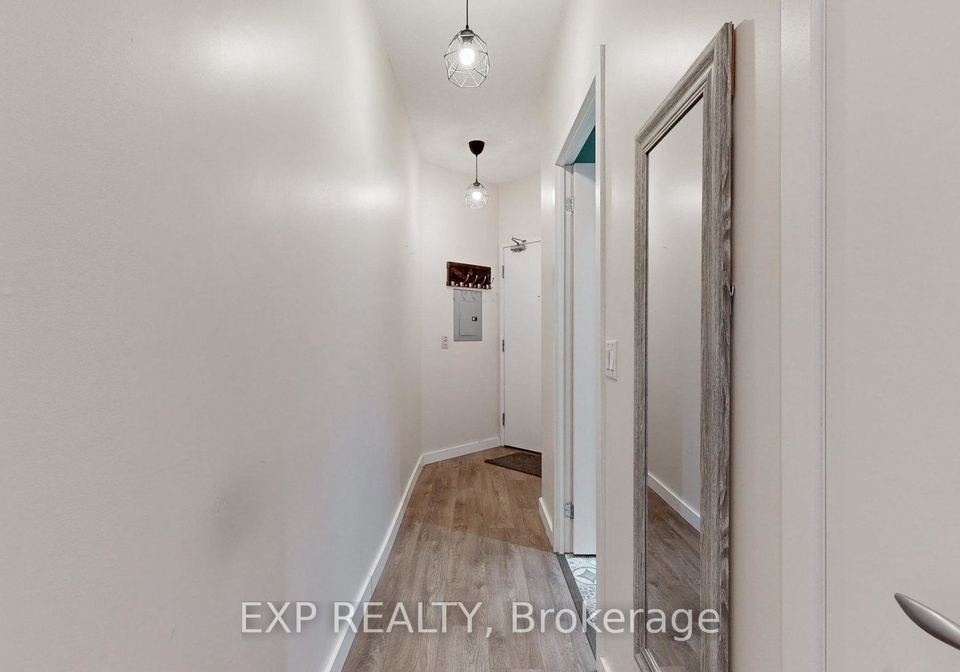 8-york-street-toronto-ontario-c13470510