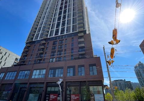 10-oak-street-toronto-ontario-c13470580