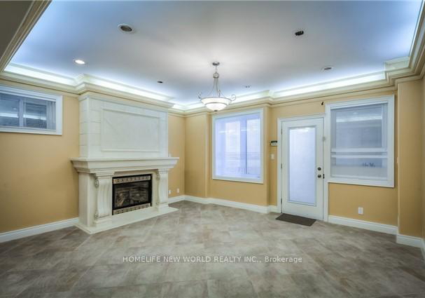 77-steeles-avenue-e-north-york-ontario-c13470602