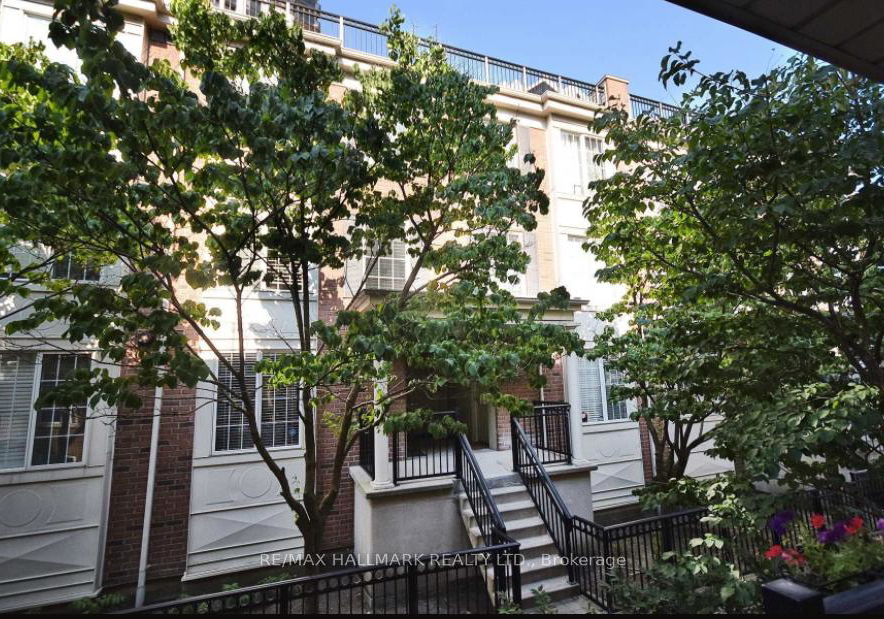 3-everson-drive-north-york-ontario-c13470616