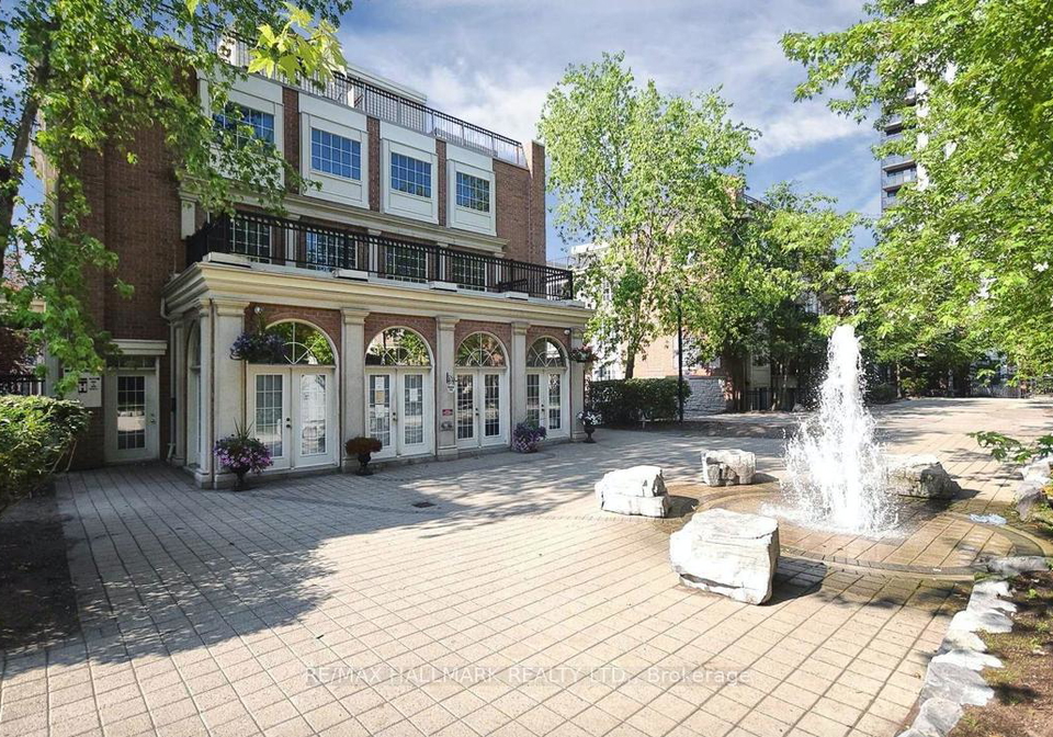 3-everson-drive-north-york-ontario-c13470616