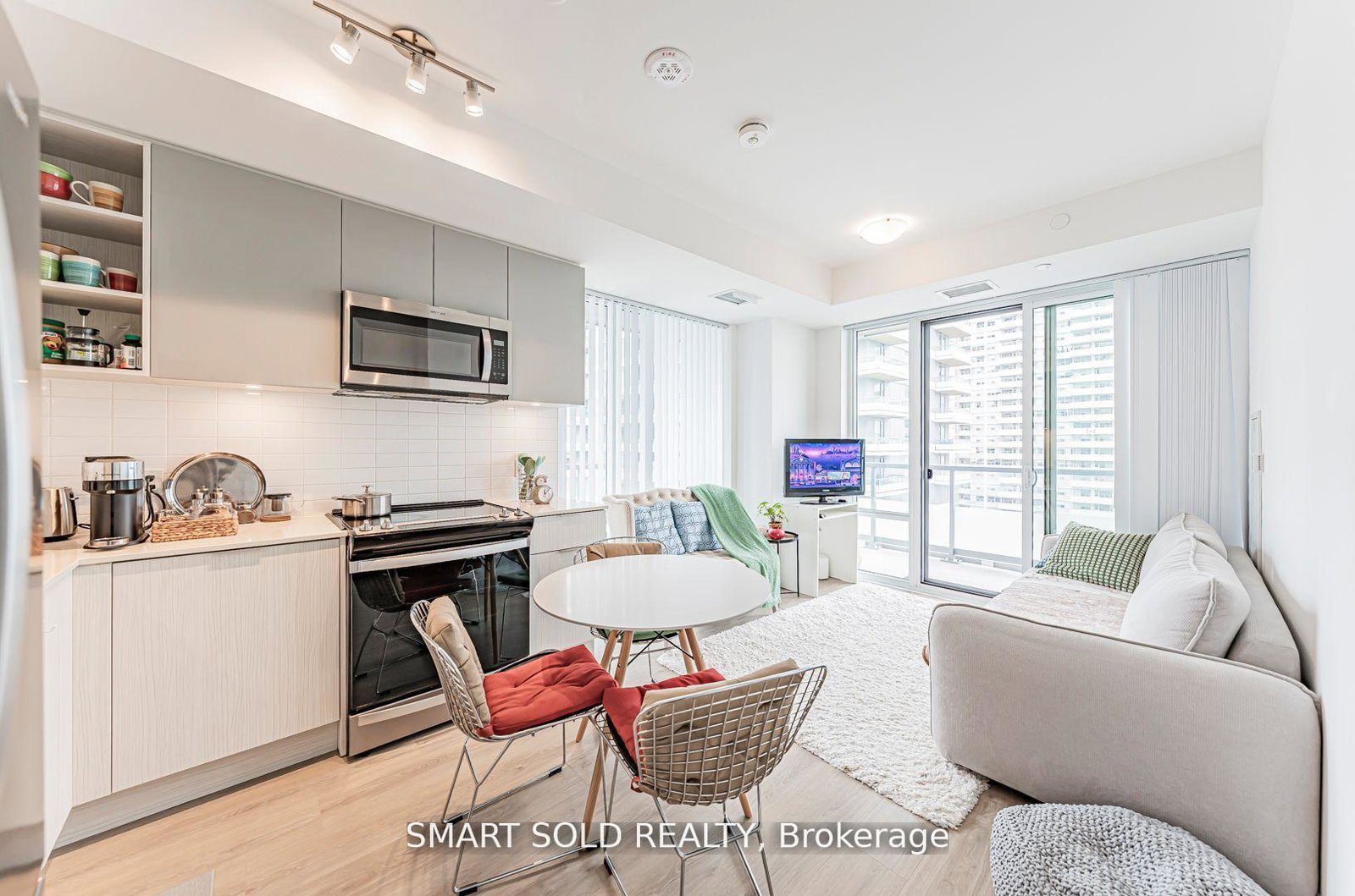 25-holly-street-toronto-ontario-c13470884