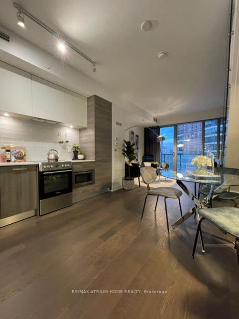 57-st-joseph-street-toronto-ontario-c13471112