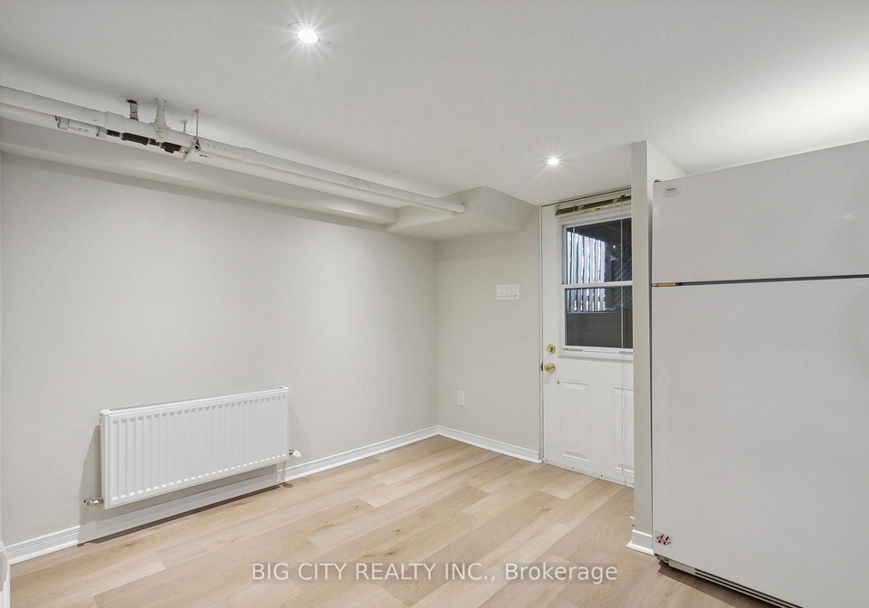 178-douglas-avenue-toronto-ontario-c13471230