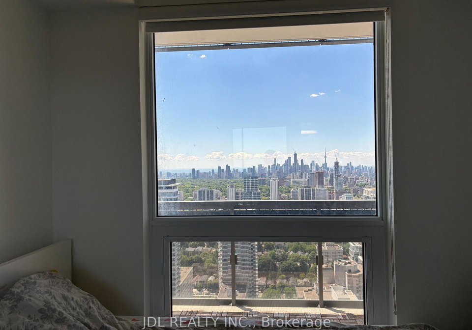 39-roehampton-avenue-toronto-ontario-c13471466
