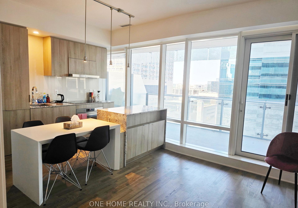 1-bloor-street-e-toronto-ontario-c13471474