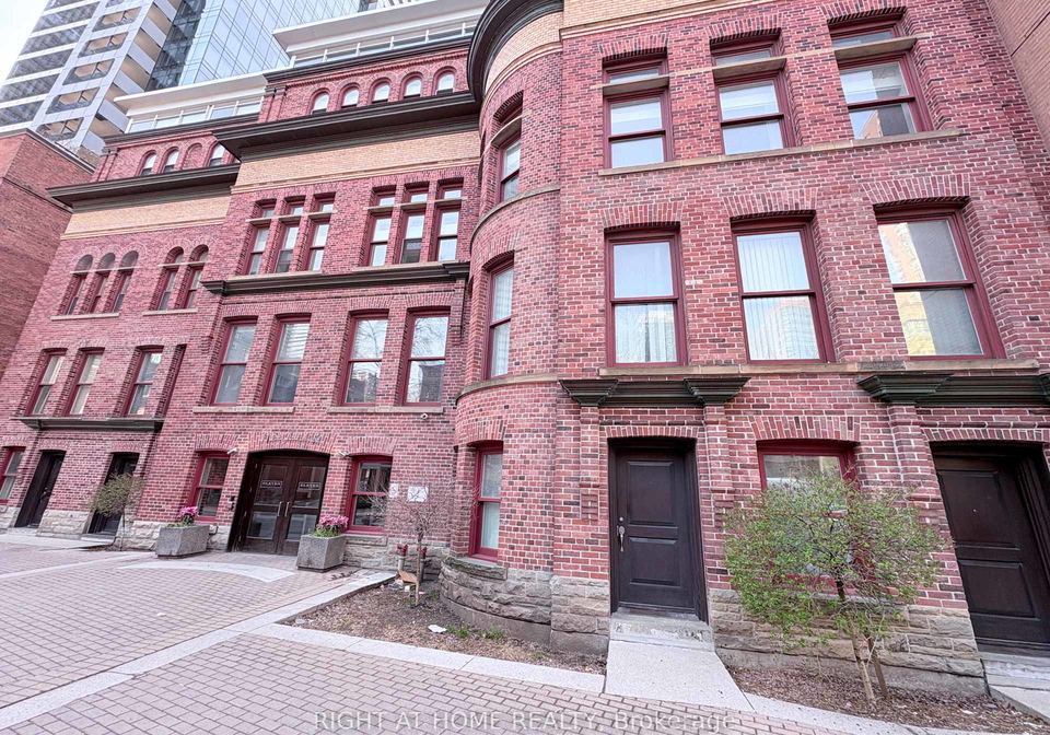 11-st-joseph-street-toronto-ontario-c13471594