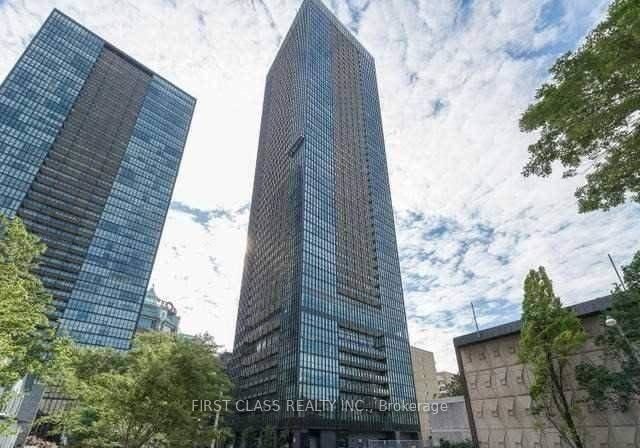101-charles-street-e-toronto-ontario-c13471714