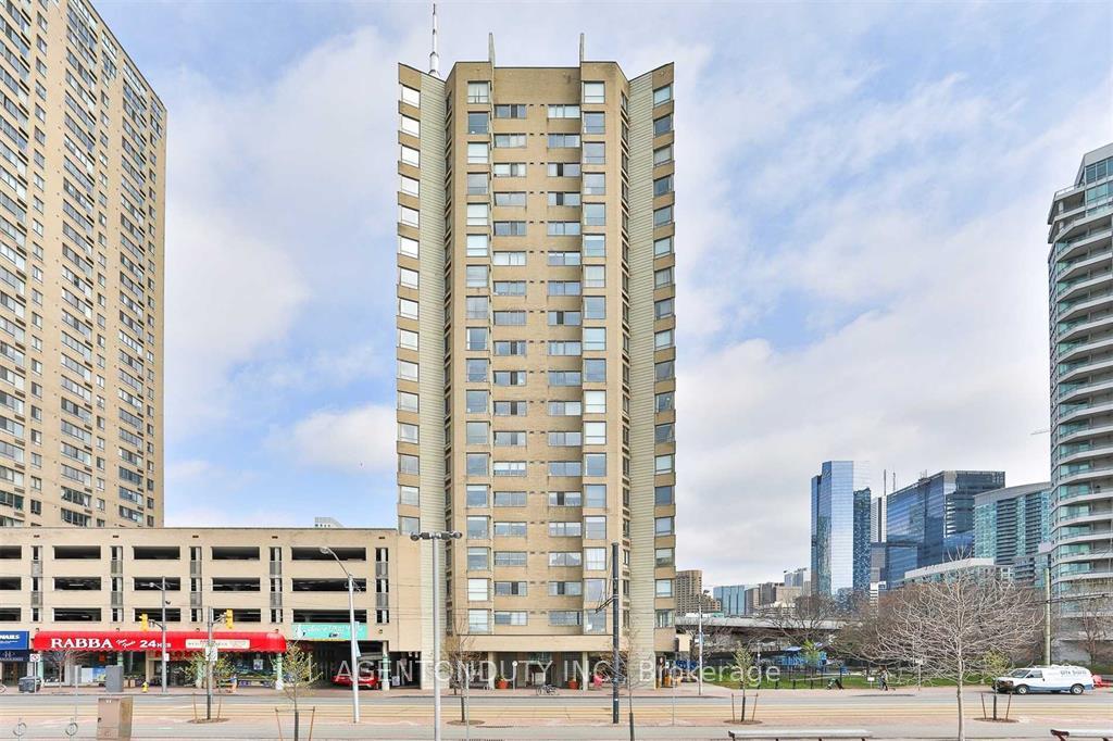 250-queens-quay-w-toronto-ontario-c13471746