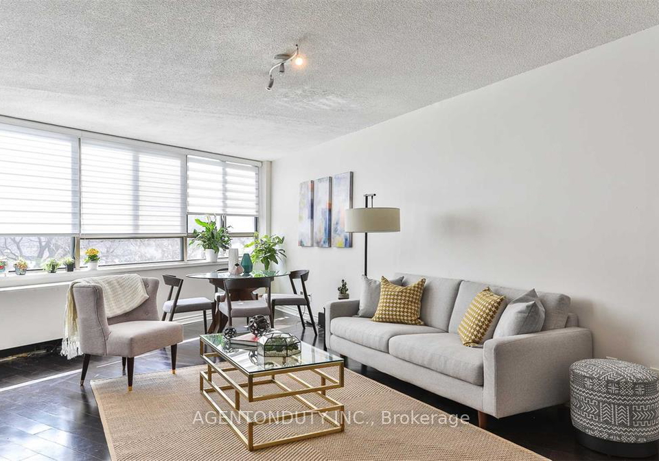 250-queens-quay-w-toronto-ontario-c13471746