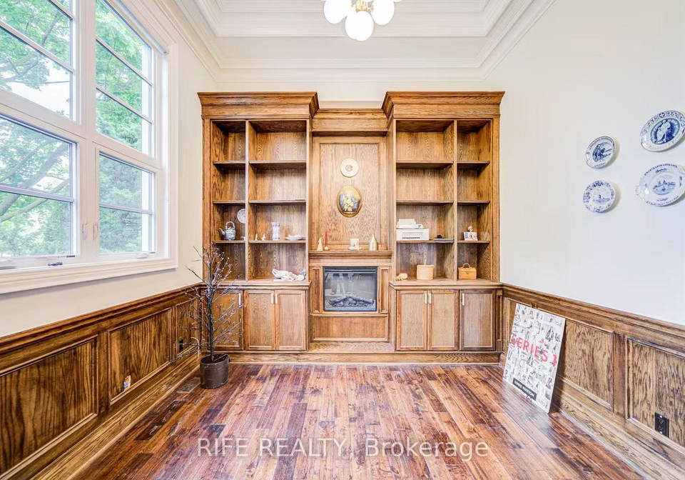 103-burndale-avenue-toronto-ontario-c13471882
