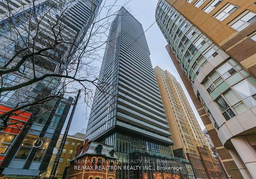 15-grenville-street-toronto-ontario-c13471914