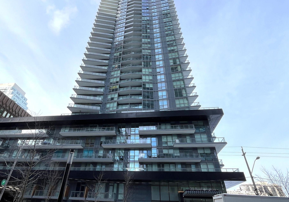 30-roehampton-avenue-toronto-ontario-c13472044