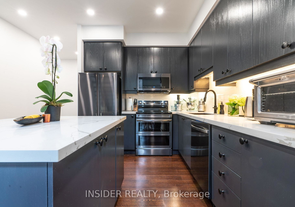 1-scott-street-toronto-ontario-c13472130