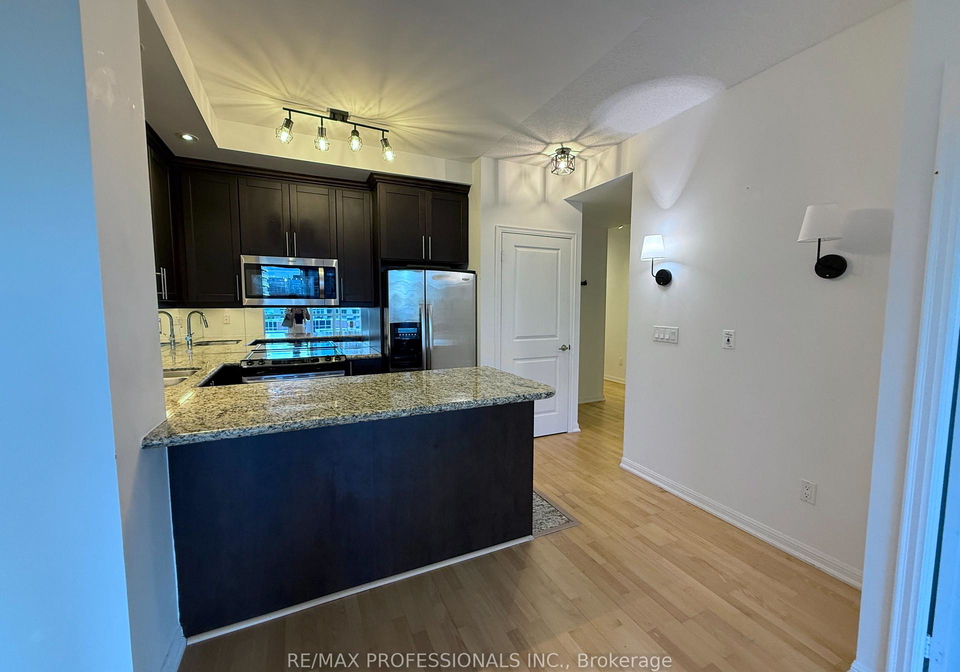 628-fleet-street-toronto-ontario-c13472148