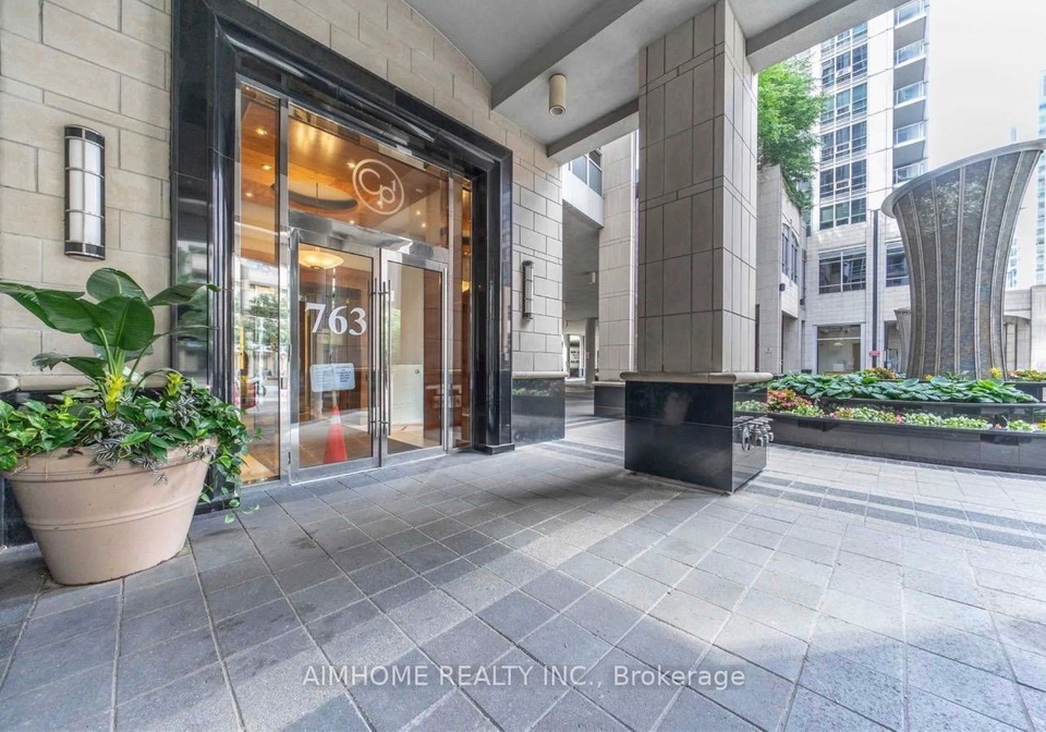 763-bay-street-toronto-ontario-c13472228