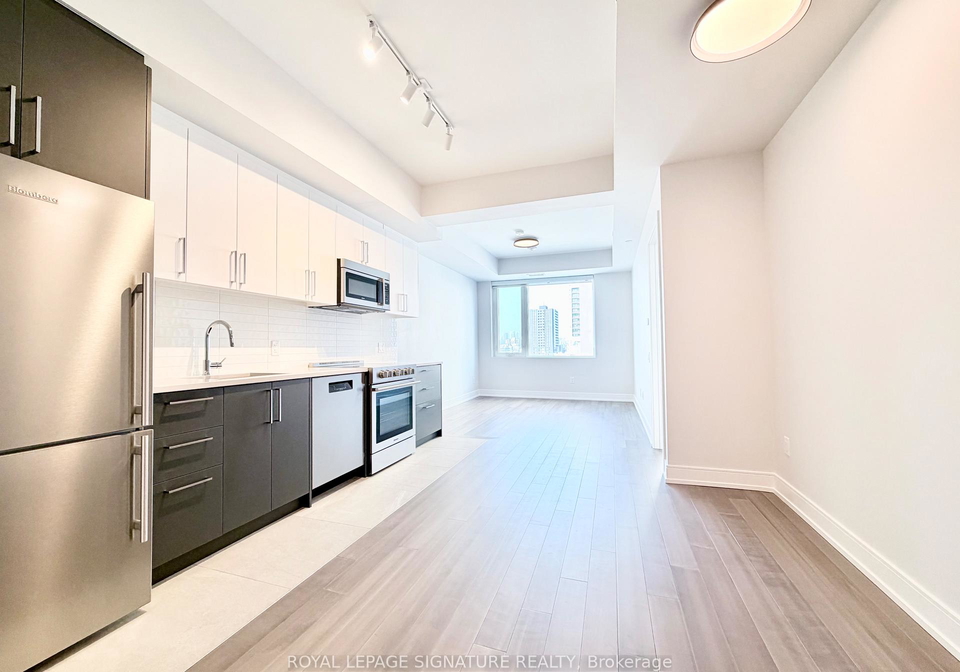 664-spadina-avenue-toronto-ontario-c13472272