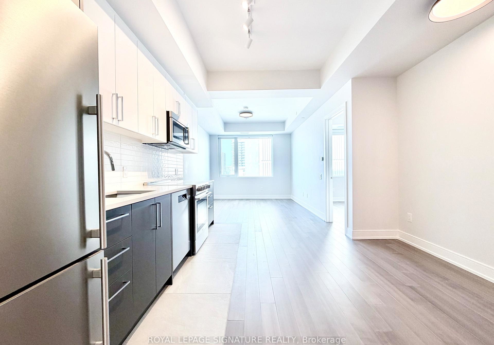 664-spadina-avenue-toronto-ontario-c13472272