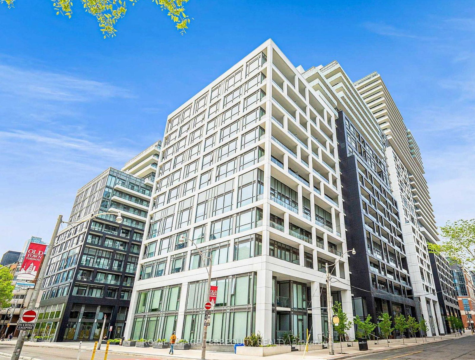135-lower-sherbourne-street-toronto-ontario-c13472318