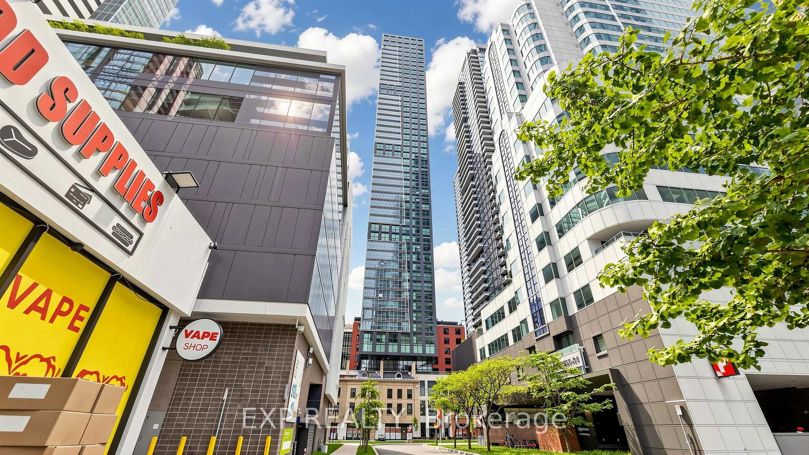 327-king-street-w-toronto-ontario-c13472346