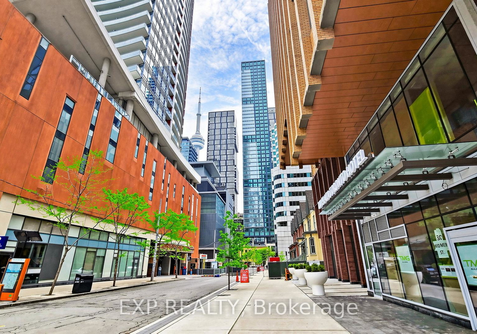 327-king-street-w-toronto-ontario-c13472346