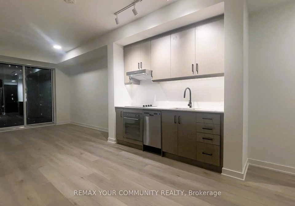 9-tecumseth-street-toronto-ontario-c13472390