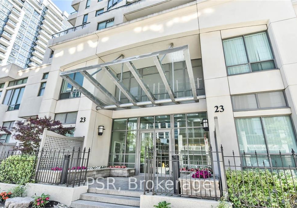 23-hollywood-avenue-north-york-ontario-c13472432