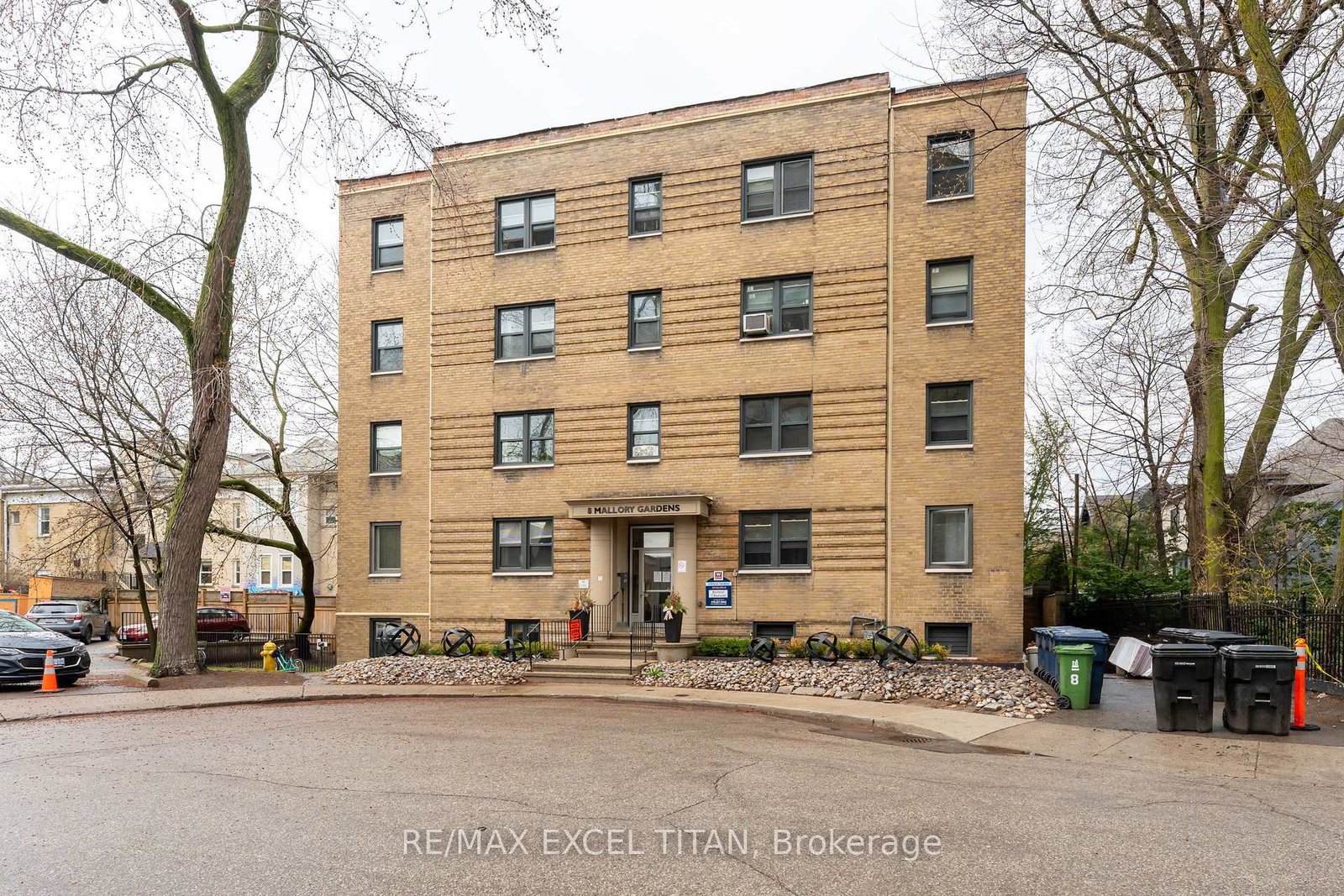 8-mallory-gardens-toronto-ontario-c13472490