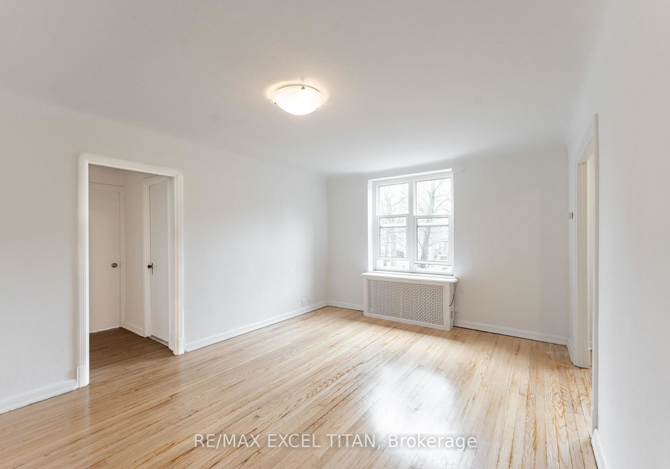 8-mallory-gardens-toronto-ontario-c13472490
