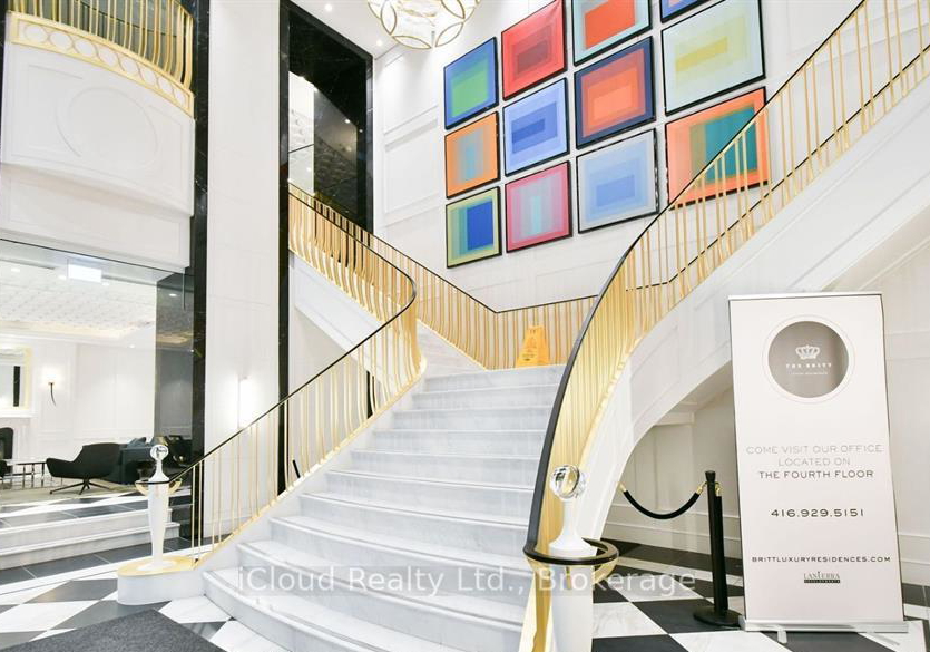 955-bay-street-toronto-ontario-c13472566