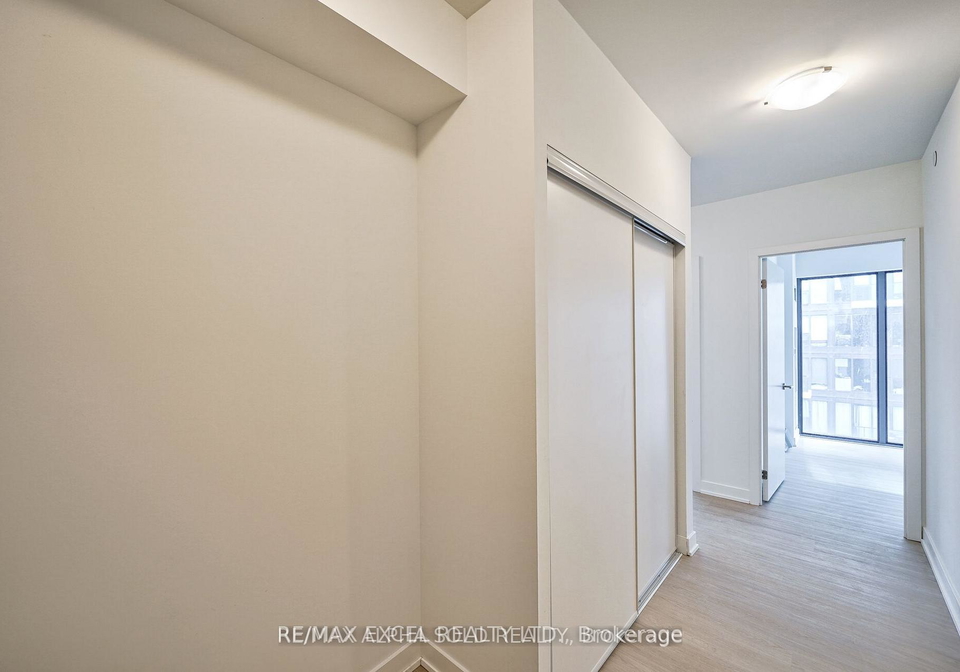 47-mutual-street-toronto-ontario-c13472594